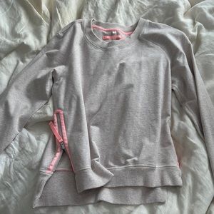 Lulu lemon sweatshirt barely worn!